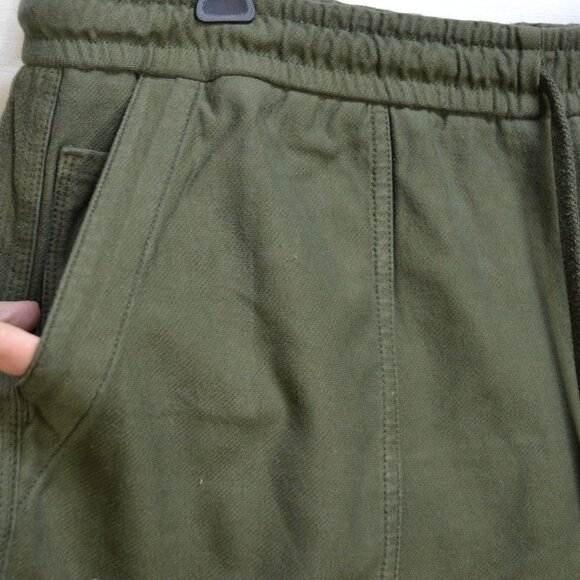 Athleta Military Short  size xl, 5 pockets - Picture 4 of 9